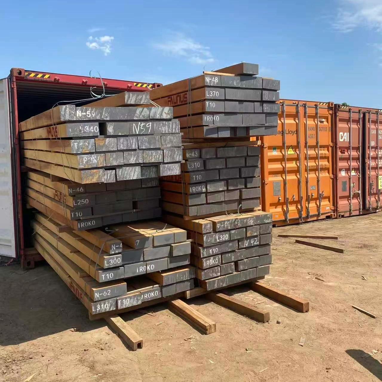 4 containers of IROKO timber loaded for Turkey 4 containers of IROKO timber loaded for Turkey
