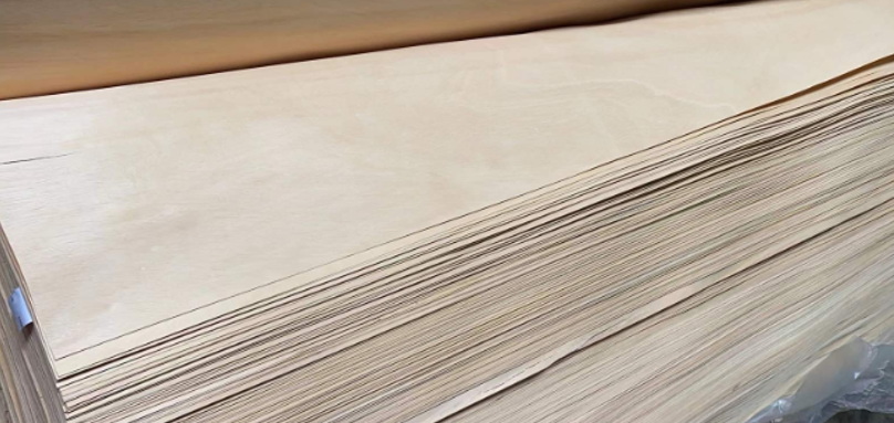 Okoume Veneer (7) Okoume Veneer (7)