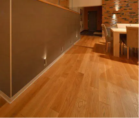 Iroko Wood (3) Iroko Wood (3)