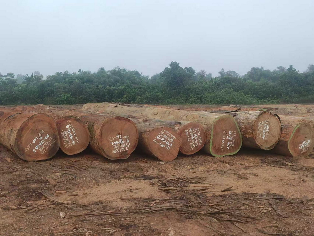 Azobe Round Logs