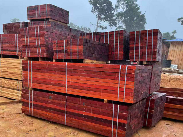 Madera de náuseas