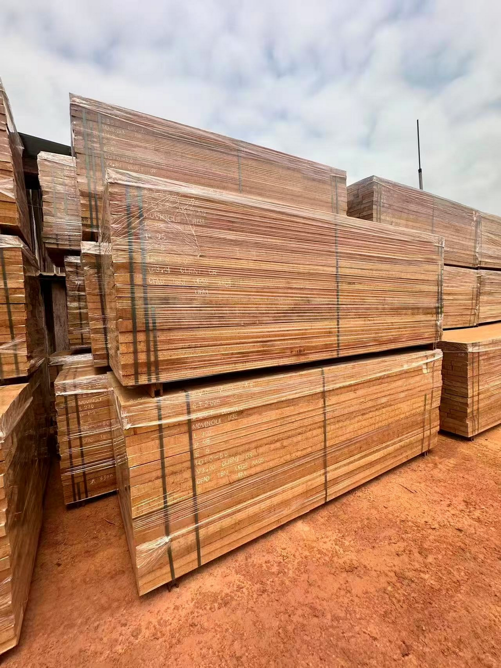 Movingui Wood (20)
