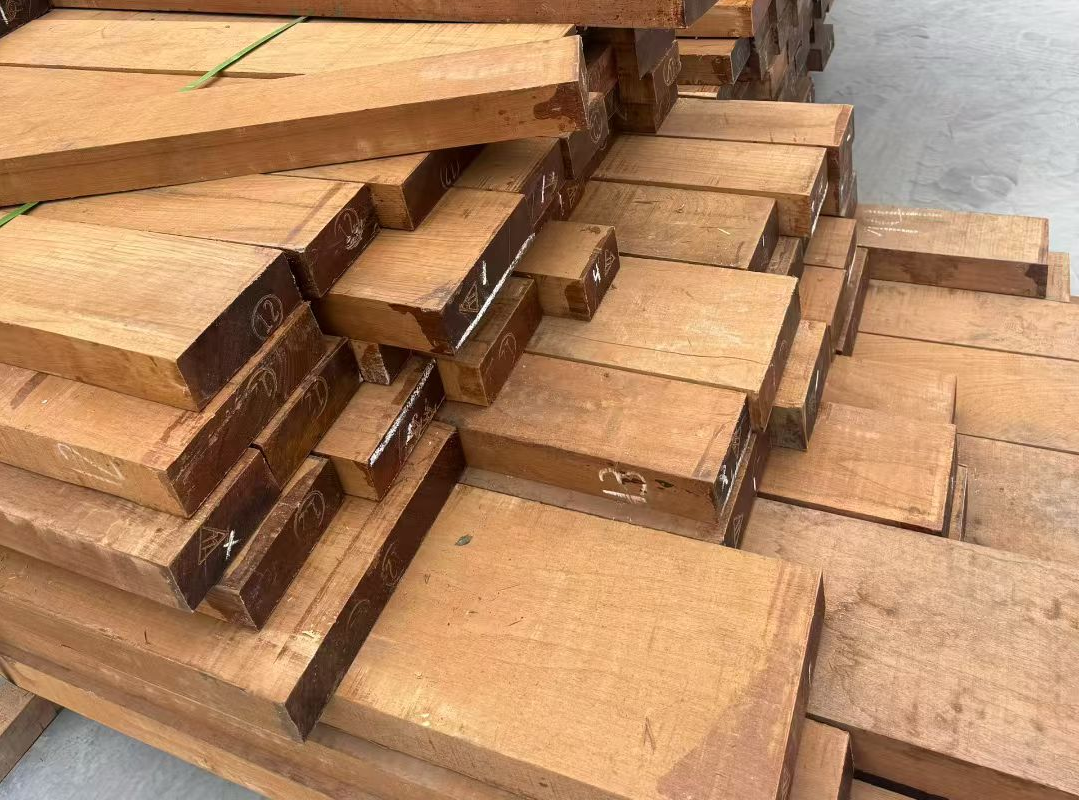 Burmese Teak (2).png